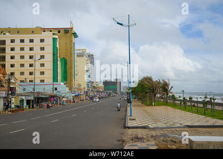 VUNG TAU, VIETNAM - Dezember 22, 2015: Stadt Damm an einem bewölkten Tag Stockfoto