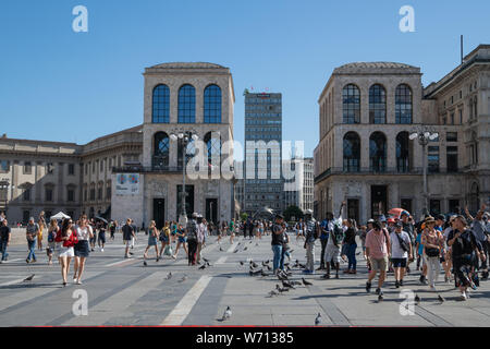 Mailand, Italien - 30. Juni 2019: Ansicht der Touristen in Mailand Stockfoto