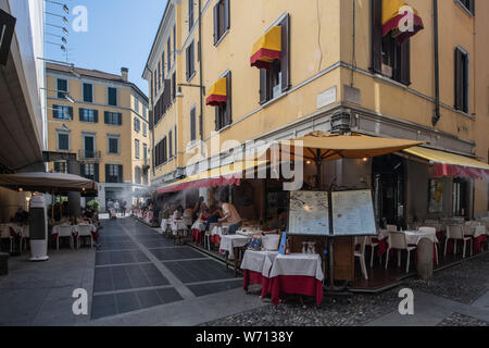 Mailand, Italien - 30. Juni 2019: Ansicht der Zona Brera, italienische Altstadt Straße Stockfoto