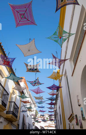 Crochetted Dach Kunst in Gaucin, Andalusien, Spanien Stockfoto