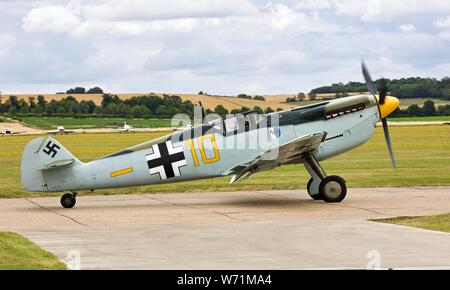 Hispano HA-112 MIL Buchon (G-AWHK) Stockfoto