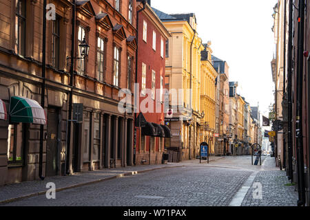 Alte terrakottafarbenen Gebäude in der Gamla Stan (Altstadt), Stockholm, Schweden Stockfoto