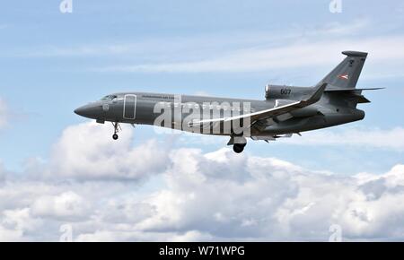 Die ungarische Luftwaffe - Dassault Falcon 7X Landung an RAF Fairford für das Royal International Air Tattoo 2019 Stockfoto