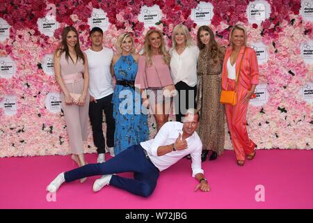 Late Night Shopping am 2. 08.2019 im Designer Outlet Soltau mit Ekaterina Leonova, Alexander Knappe, Beatrice Egli, Christine Neubauer, Linda Evans, Cathy Hummels, Nova Meierhenrich und Pascal Hens | Verwendung weltweit Stockfoto