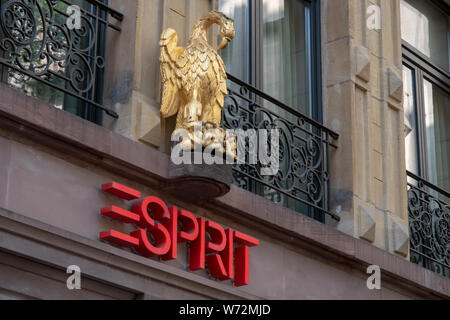 Esprit Zeichen an der Wand in Luxemburg Stadt. Stockfoto