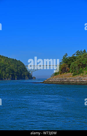 Die ikonischen Deception Pass Bridge in der Nähe von Langley, Washington Stockfoto