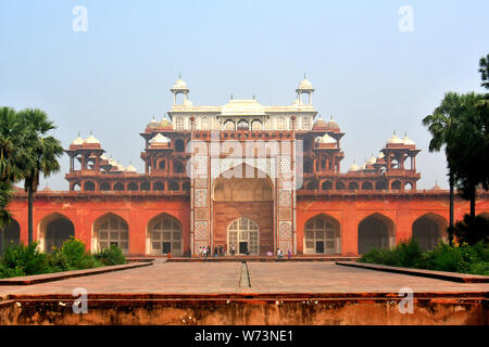 Akbars Grab, Sikandra, Uttar Pradesh, Indien, Asien Stockfoto