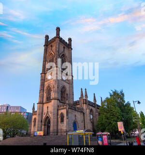 Liverpool, Großbritannien - 16 Mai 2018: St Luke's Church eine ehemalige anglikanische Kirche, die heute eine Ruine, zwischen 1811 und 1832 stark beschädigt während t gebaut Stockfoto