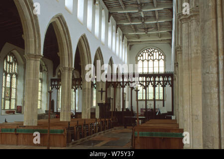 Aus Holz geschnitzte Engel an der Decke der Kirche der Heiligen Dreifaltigkeit Blythburgh Suffolk, Großbritannien. Stockfoto