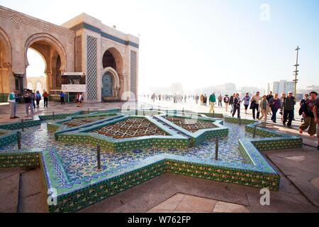 - - Datei - - Innenansicht der größten Marokkos Moschee Hassan II.-Moschee in Casablanca, Marokko, 17. November 2017. Die Hassan-II.-Moschee oder Grande Moschee Stockfoto