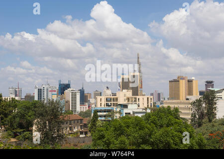 Blick auf die Skyline von Nairobi aus 254 PAWA, Nairobi, Kenia, 28. März 2019 Stockfoto