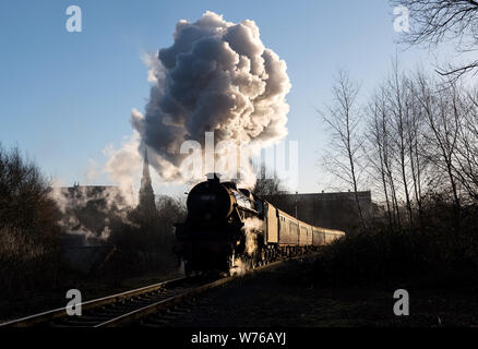 Normalerweise gesehen arbeiten die Jocobite, Schwarz 5 Nr. 45407 gesehen ist begraben auf dem Elr. Stockfoto