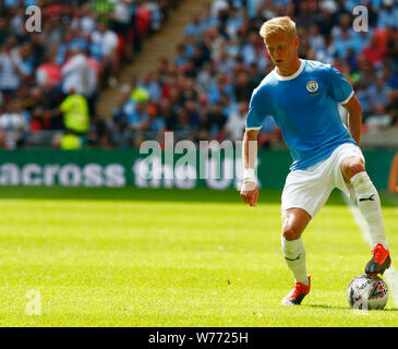 London, Großbritannien. 04 Aug, 2019. LONDON, ENGLAND. AUGUST 04: Manchester City Oleksandr Sintschenko während der FA Community Shield zwischen Liverpool und Manchester City im Wembley Stadium am August 04, 2019 in London, England. Credit: Aktion Foto Sport/Alamy leben Nachrichten Stockfoto