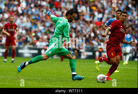 London, Großbritannien. 04 Aug, 2019. LONDON, ENGLAND. AUGUST 04: Manchester City Claudio Bravo während der FA Community Shield zwischen Liverpool und Manchester City im Wembley Stadium am August 04, 2019 in London, England. Credit: Aktion Foto Sport/Alamy leben Nachrichten Stockfoto