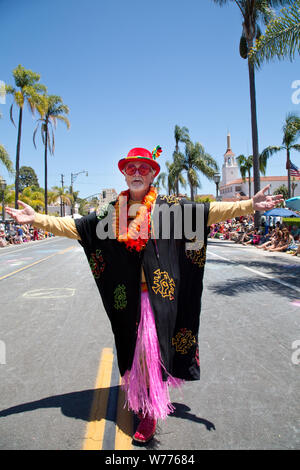 2012 Summer Solstice Parade in Santa Barbara, Kalifornien, physische Beschreibung: 1 Foto: digital, tiff-Datei, Farbe. Hinweise: Titel, Datum, und Schlüsselwörter von dem Fotografen zur Verfügung.; Stockfoto