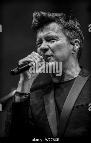 8. Jazzpiknik Paloznak - Plattensee Ungarn - August 03, 2019 - Rick Astley englischer Sänger, Musiker - Foto Ilona Stockfoto