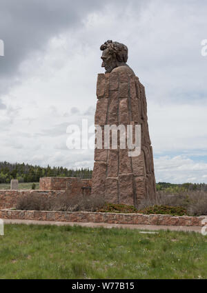 Ein Denkmal für US-Präsident Abraham Lincoln, von Robert I. Russin modelliert und durch Rawlins, Wyoming gespendet, Arzt Charles W. Jeffrey 1959, die Statue steigt über den Interstate Highway 80 entlang der Route des ersten transkontinentalen der Nation Highway, die zweispurige Lincoln Highway. In der Nähe ist auch ein kleiner Denkmal Henry Bourne Freude, die US-Autohersteller, die der Bewegung zu schaffen, led-Abstand Autobahnen in der Nation. Stockfoto