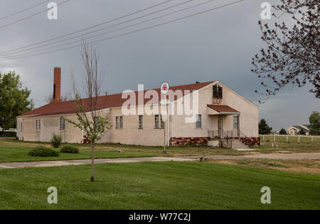 Ein Rest von Camp Douglas bei Douglas, Wyoming, physische Beschreibung: 1 Foto: digital, tiff-Datei, Farbe. Hinweise: Teil: Gates Grenzen Fonds Wyoming Sammlung innerhalb der Carol M. Highsmith Archiv.; Es war die amerikanische Offiziere' Club in ein Internierungslager für Kriegsgefangene während des Zweiten Weltkrieges, die zwischen Januar 1943 und Februar 1946 untergebracht erste italienische und deutsche Kriegsgefangene in den Vereinigten Staaten. Die Wände der Club der Beamten ist mit Wandmalereien bedeckt, das westliche Leben und Folklore, die durch drei italienische Kriegsgefangene gemalt. Das Gebäude wurde später von der I Stockfoto