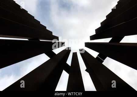 Nahaufnahme der Metall Grenzzaun zwischen USA und Mexiko in Los Indios nicht weit entfernt von der internationalen Brücke in Los Indios, TX, USA Stockfoto