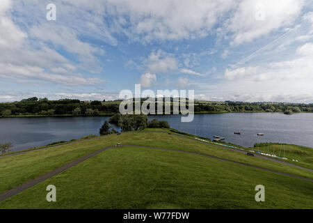 Blick auf den See von Linlithgow Palace - Edinburgh, Schottland, Vereinigtes Königreich Stockfoto