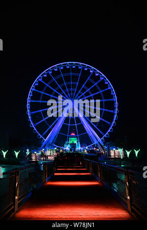 Riesenrad am Abend Stockfoto