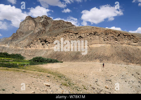 Blick auf die remote Shakhdara Tal Berg im Pamir, Tadschikistan, Zentralasien. Stockfoto