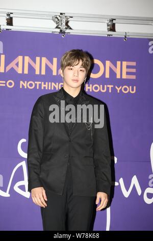 Kang Daniel der Koreanischen Boy Group will man eine Pressekonferenz für Neue Musik Album der Gruppe "Nichts ohne Dich" in Seoul, Südkorea Stockfoto