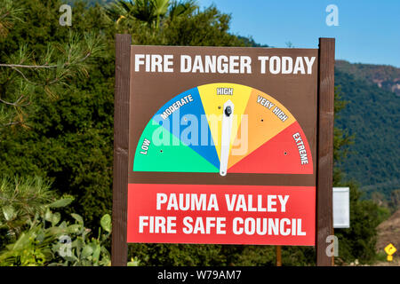 Feuergefahr unterzeichnen heute in Pauma Valley, Kalifornien Stockfoto