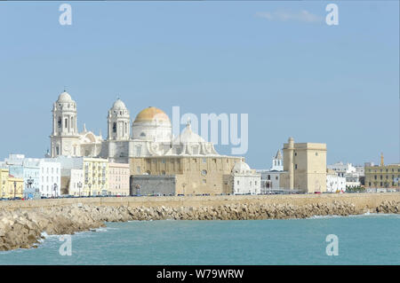 Cádiz ist eine der ältesten ununterbrochen bewohnten Städte in Westeuropa, mit archäologischen Überreste 3100 Jahren von den Phöniziern gegründet wurde. Stockfoto