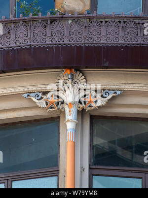 Glasgow, Schottland, Großbritannien. 5. August 2019: Alexander 'griechischen' Thomson's Kopf Gebäude des Bockes in das Stadtzentrum von Glasgow. Stockfoto