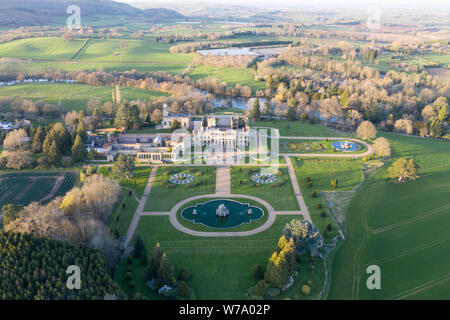 Witley Court, Worcestershire, Großbritannien. Am 28. März 2019. Drone Bilder von Witley Court/Witley Court, in den sanften Hügeln von North Worcestershire eingebettet Stockfoto