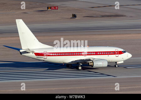 Boeing 737 Betrieben von Verteidigungsunternehmen EG&G (Janet Airlines) Arbeitnehmer vom und zum Transport der in hohem Grade geheimen und berühmten Area 51 Base am Groom Stockfoto