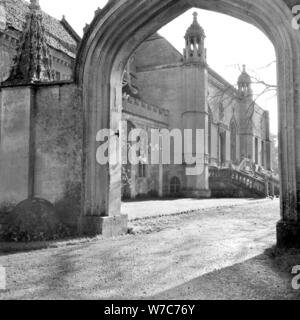Gothick Arch, Lacock Abbey, Wiltshire, 1945-1980. Artist: Eric de Maré Stockfoto