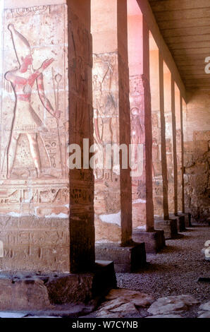 Säulen des Portikus, Tempel von SETHOS I, ägyptischen, 19. Dynastie, c 1304 BC. Artist: Unbekannt Stockfoto