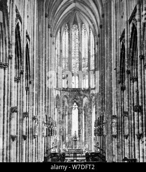 Innenraum des Kölner Doms, des frühen 20. Jahrhunderts. Artist: Unbekannt Stockfoto