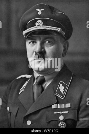 Julius Schreck, Mitglied der SS und Chauffeur von Adolf Hitler, 1933. Artist: Heinrich Hoffmann Stockfoto