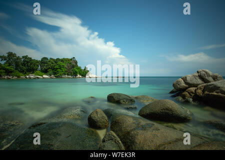 Bintan Rock Beach, Sumatra, Indonesien Stockfoto