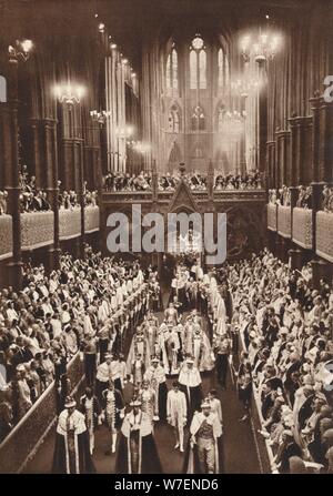 "König George VI Krönung Prozession, Westminster Abbey", 1937. Künstler: unbekannt. Stockfoto