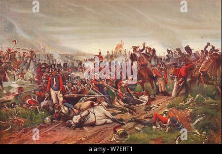 Französische Kürassiere laden eine britische Infanterie Quadrat in der Schlacht bei Waterloo 1815 (1906). Künstler: P Jazet. Stockfoto