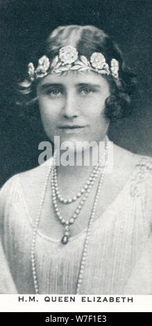 "Königin Elizabeth', c 1930 (1937). Schöpfer: Unbekannt. Stockfoto