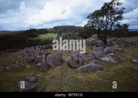 Die Runde Pfund bei Kestor Siedlung, Dartmoor, Devon, 20. Jahrhundert. Künstler: unbekannt. Stockfoto