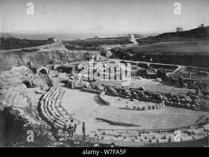 "Carthage. Das Amphitheater ", c1913. Künstler: Charles JS Makin. Stockfoto