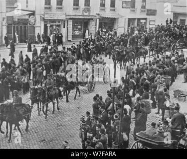 "Türkische Artillerie Constantinople im aktiven Dienst zu verlassen", 1915. Künstler: unbekannt. Stockfoto