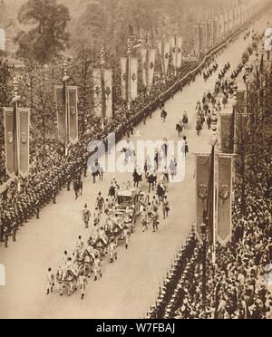 "Allee der Banner", 12. Mai 1937. Artist: Unbekannt. Stockfoto