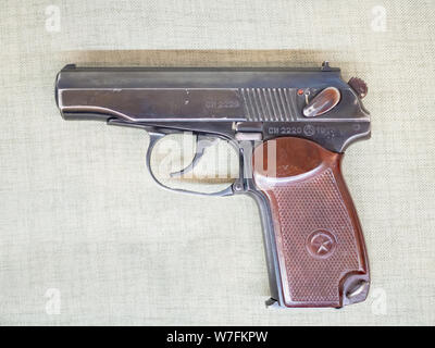 Kiew, Ukraine - Juli 23, 2019: 1951 Russische halbautomatische Makarov Pistole (PM) in der Polytechnischen Museum an der Ukrainischen Nationalen Technischen Universität Stockfoto