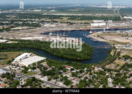 Luftbild 2014 des Houston Ship Channel und Umgebung Energie in Houston, Texas Stockfoto