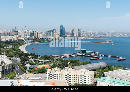 Baku, Aserbaidschan - Mai 2, 2019. Blick auf Baku, der Hauptstadt Aserbaidschans. Stockfoto