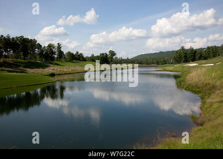 Alabama begrüßt die neueste Ergänzung der Robert Trent Jones Golf Trail, Ross Brücke, im Staubsauger in der Nähe von Birmingham, Alabama Stockfoto