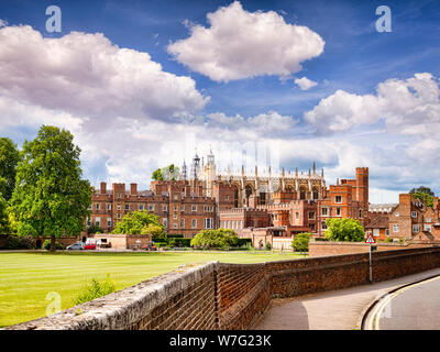 5. Juni 2019: Windsor, Großbritannien - Eton College, die meisten berühmten Public School in Großbritannien, an einem schönen Sommer Tag mit blauen Himmel. Stockfoto