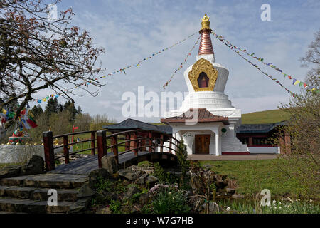 Kagyu Samye Ling Kloster und Tibetischen Zentrum - Sieg Stupa & Bridge Stockfoto